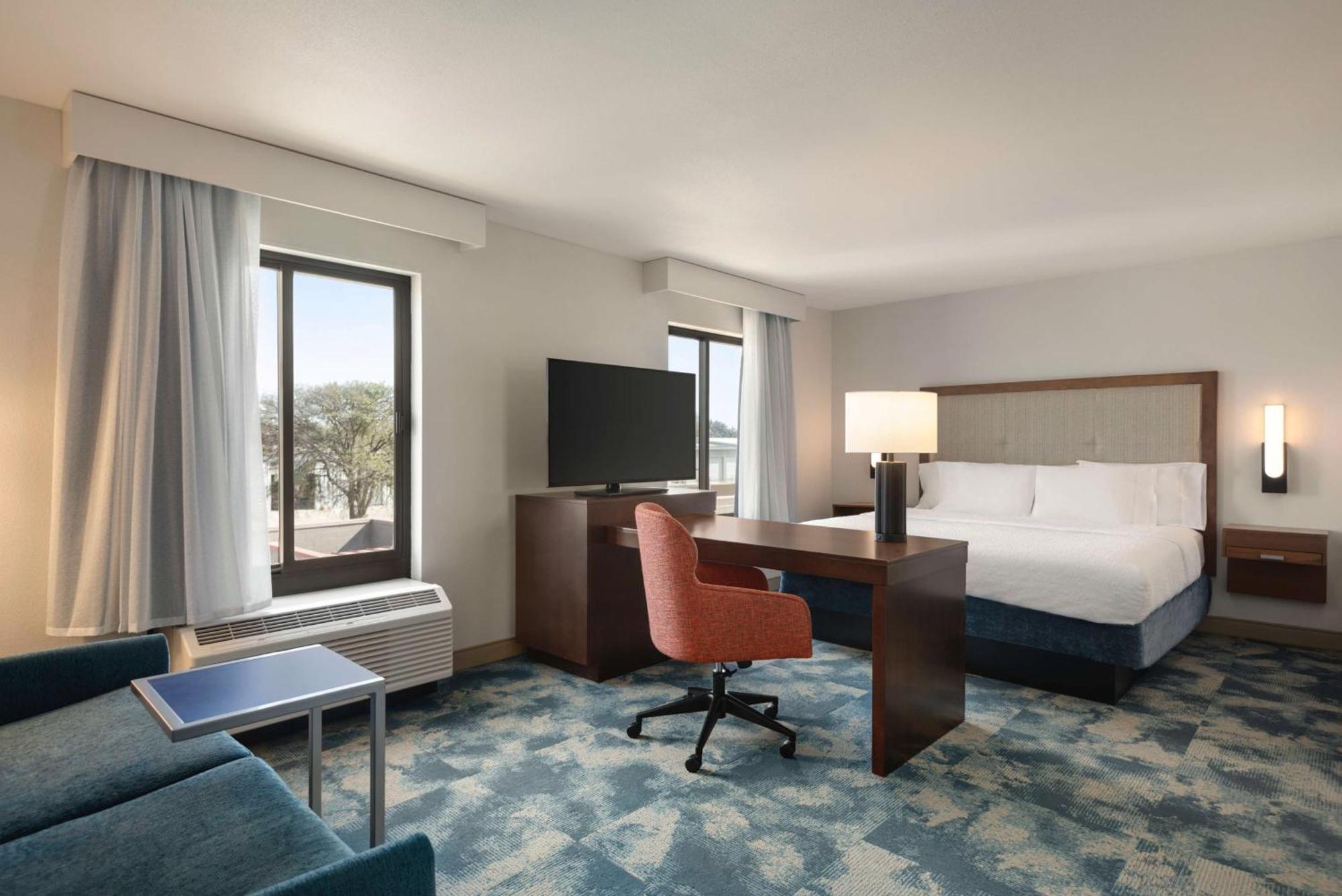 Hampton Inn & Suites San Marcos Εξωτερικό φωτογραφία