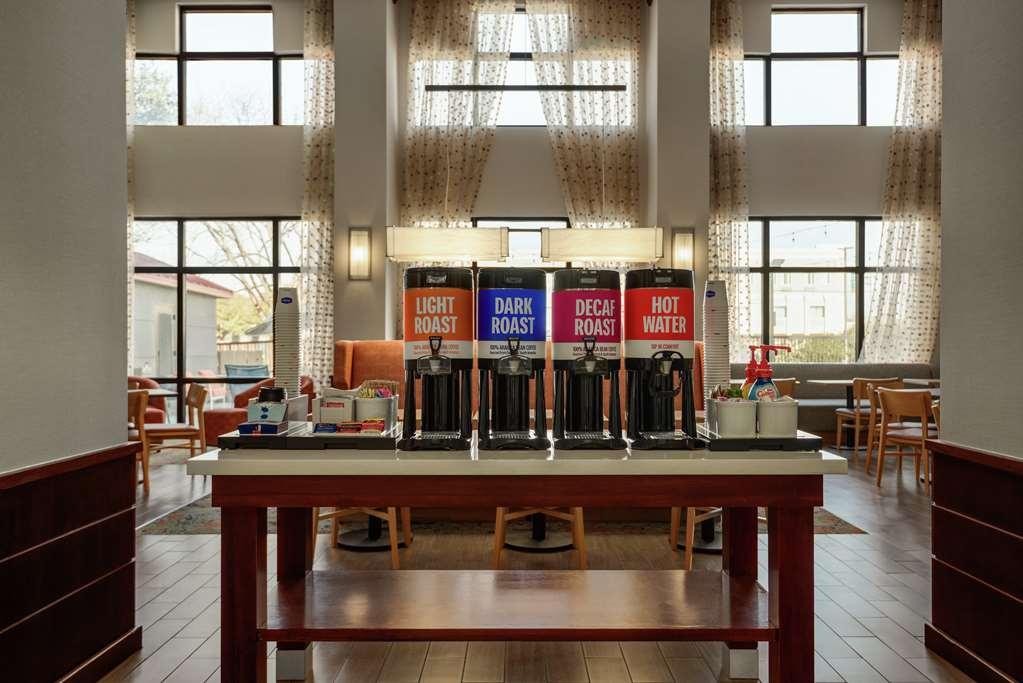 Hampton Inn & Suites San Marcos Εστιατόριο φωτογραφία